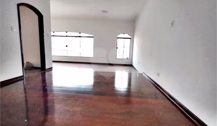 Sobrado com 5 quartos à venda ou para locação em Jardim Franca - SP