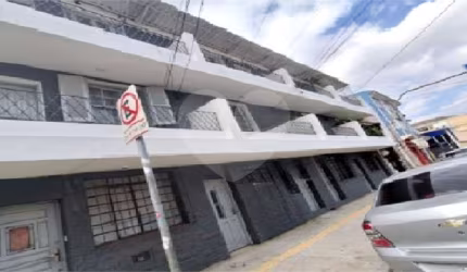 Prédio inteiro à venda em Santana - SP