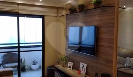 Apartamento com 2 quartos à venda em Chora Menino - SP