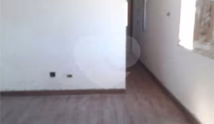 Condomínio com 2 quartos à venda em Bortolândia - SP