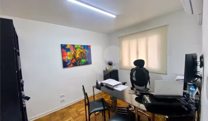 Casa à venda ou para locação em Vila Sofia - SP