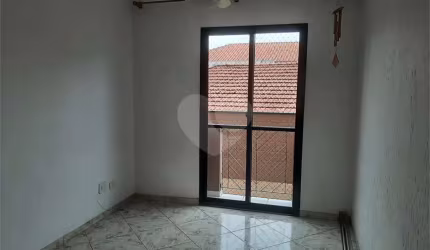 Apartamento com 2 quartos à venda ou para locação em Vila Palmeiras - SP