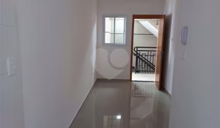 Condomínio com 2 quartos à venda em Vila Constança - SP