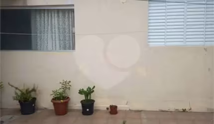 Casa térrea com 4 quartos à venda em Vila Antonieta - SP