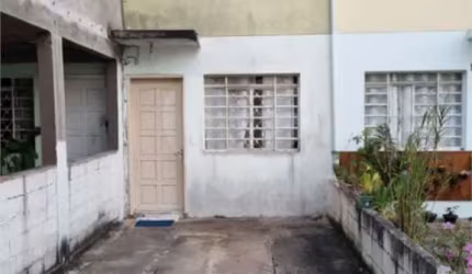 Sobrado com 2 quartos à venda em Jardim Itapura - SP
