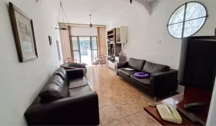 Sobrado com 3 quartos à venda ou para locação em Vila Baruel - SP