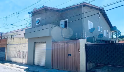 Sobrado com 4 quartos à venda em Vila Nova Mazzei - SP