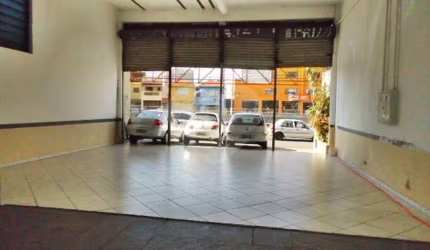 Prédio inteiro à venda ou para locação em Vila Bandeirantes - SP