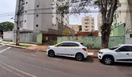 Terreno à venda na Rua Jangada, 224, Zona 07, Maringá por R$ 700.000