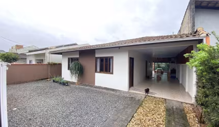 Casa com 3 quartos à venda no Nova Brasília, Joinville , 110 m2 por R$ 710.000