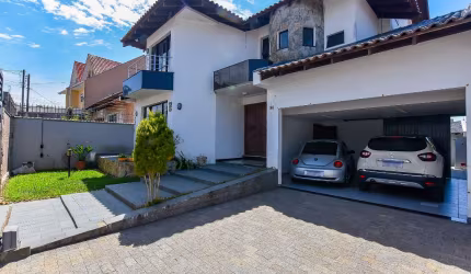 OPORTUNIDADE LINDA CASA 4 QUARTOS PRÓXIMO AO PARQUE SÃO LOURENÇO