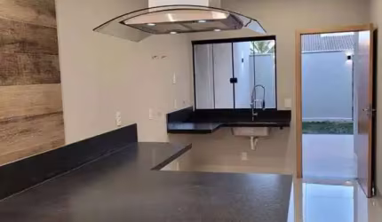 Casa térrea 3 suítes, próximo Parque Cascavel, Jardim Atlântico