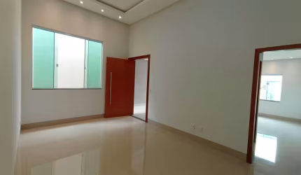 Casa à venda no Setor Jardim Europa – 3 quartos, área gourmet e acabamento de alto padrão!