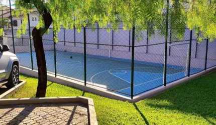 Sobrado à venda em condomínio fechado no Setor Jardim América conforto e segurança