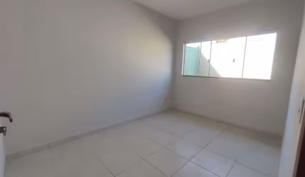 Casa com 3 Quartos, Suíte e Quintal à Venda no Setor Mansões Paraíso