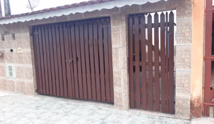 CASA COM 2 SUÍTES - ACEITA FINANCIAMENTO BANCÁRIO