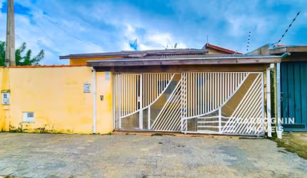 Casa a Venda no Village das Flores em Caçapava