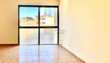 Apartamento a Venda no condomínio Valeria no Centro em Caçapava