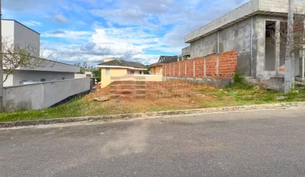 Terreno em condomínio a Venda no Terras do Vale no Bairro do Grama em Caçapava