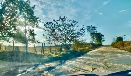 Área a Venda na Vila Paraíba em Caçapava