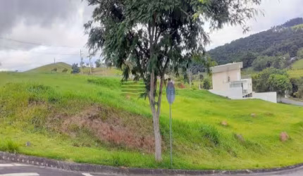 Terreno em condomínio a Venda no Bella Vitta no Santa Luzia em Caçapava