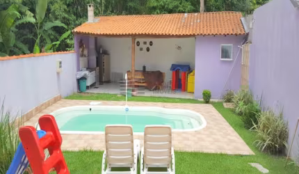 Sobrado a Venda no Sapé I em Caçapava
