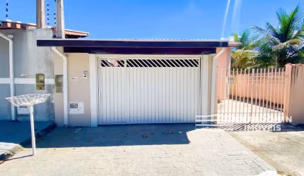 Casa a Venda no Village das Flores em Caçapava