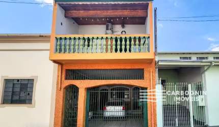Casa a Venda no Centro em Caçapava