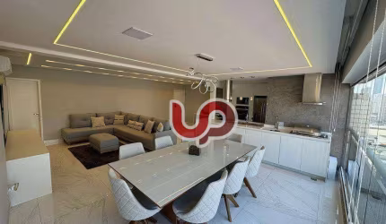 Apartamento de 2 dormitórios, 2 suítes e 2 vagas à venda na Vila Regente Feijó