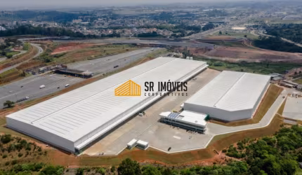 Galpão para alugar de 6000 metros quadrados em condomínio logístico em Arujá - SP