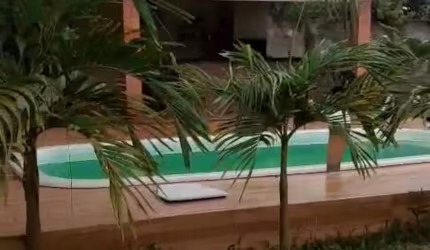 Lindo Sitio com estilo de casa de condomínio.