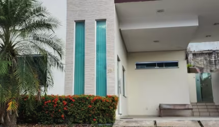 Casa Cond. Tapajós – semi mobiliado, 4 quartos sendo 03 suítes, escritório, piscina..