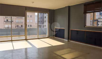 Duplex para Locação com 180m² - Paraiso.