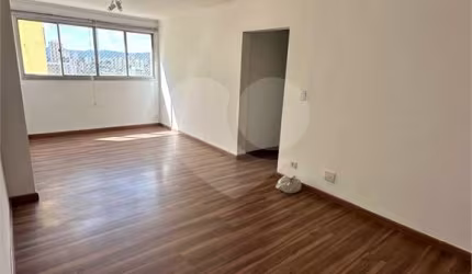 Apartamento-São Paulo-SANTANA | Ref.: REO1055309