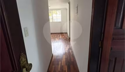 Apartamento na Bresser para alugar