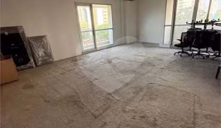 Sala Comercial com 98m² para locação - Santo Amaro