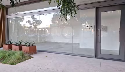 Loja comercial para Locação com 46m² - Chácara Santo Antônio.