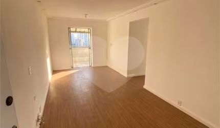 Cobertura para Locação com 72m² - Tatuapé.