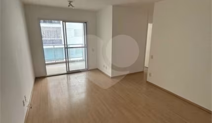 Apartamento para locação com 72m² - Brás