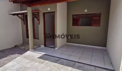 Casa à venda nova, com 2/4 e  uma semi suite.  Cajupiranga, Parnamirim, RN