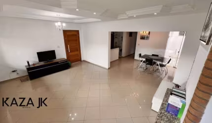 Comprar/vendo/alugo: Casa para venda ou locação, reformada, semi mobiliada  no Jardim do Lago, Jundiaí com 3 suítes, 5 vagas
