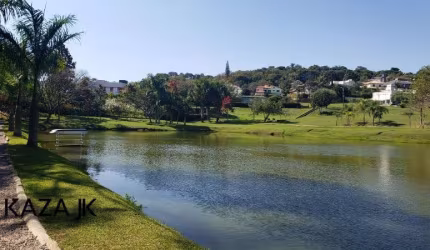 Excelente terreno com 1712 metros² na melhor localização dentro do Condomínio Resedás, o condomínio conta com quadra poliesportiva, academia, salão de