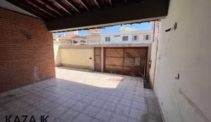 Casa a venda para uso comercial ou residencial no Vianelo, Jundiaí. Excelente localização próximo a comércios e serviços em geral.