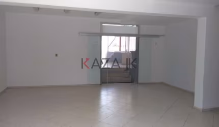 Casa comercial no Anhangabaú para locação