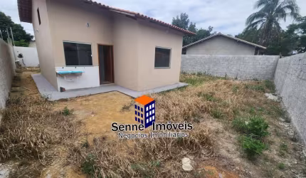 CASA INDIVIDUAL 3 QTS COM SUITE EM COSTA BELLA