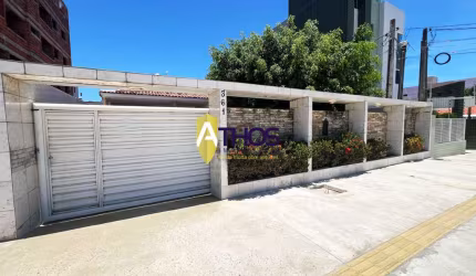 Casa em Jardim Cidade Universitária - Bancários, João Pessoa/PB
