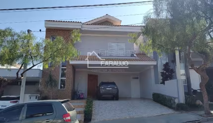 Casa de Condomínio para venda em Jardim Ibiti de 274.83m² com 3 Quartos, 3 Suites e 4 Garagens