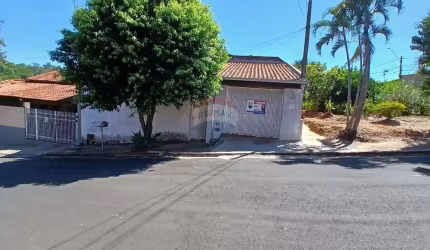 Casa para venda em Jardim Tropical de 204.49m² com 4 Quartos e 3 Garagens