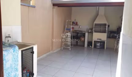 Casa para venda em Residencial Portal Da Mantiqueira de 150.00m² com 2 Quartos, 2 Suites e 3 Garagens