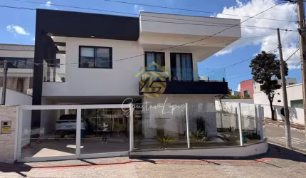 Casa de Condomínio para venda em Ponte Alta de 533.00m² com 3 Quartos, 1 Suite e 4 Garagens